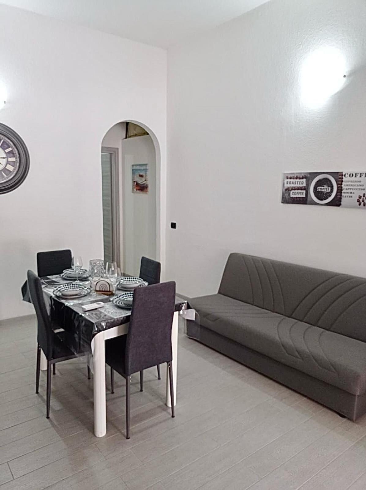 Case Vacanze Rosa Siniscola Εξωτερικό φωτογραφία